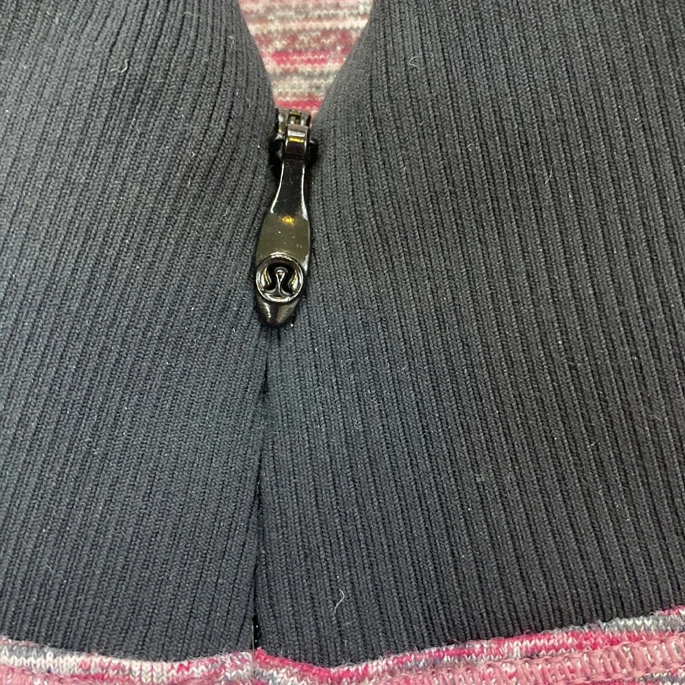Lululemon Runderful 1/2 Zip Heathered Pullover - Picture 9 of 14
